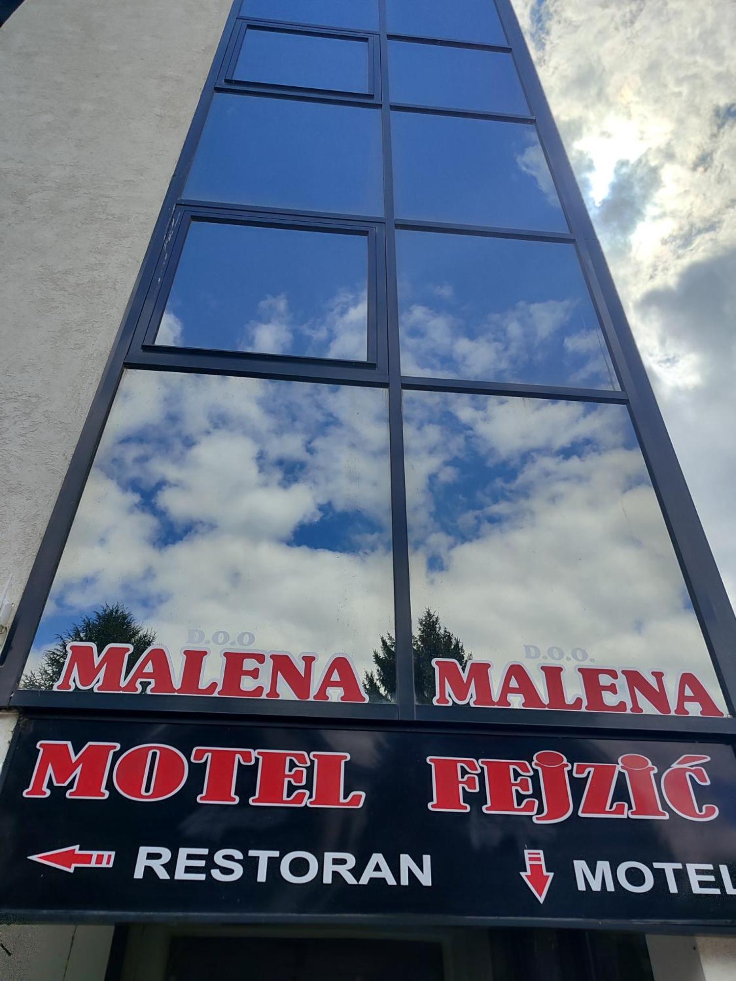 Bed and Breakfast Malena à Gorazde Extérieur photo